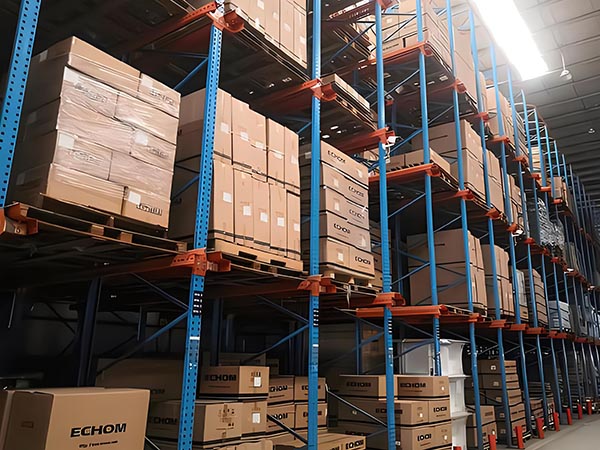 重型贯通式货架