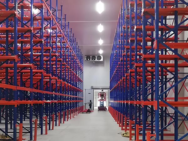 冷库贯通货架在冷链物流中的作用是什么