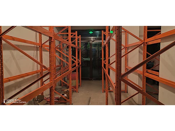 一楼横梁式货架