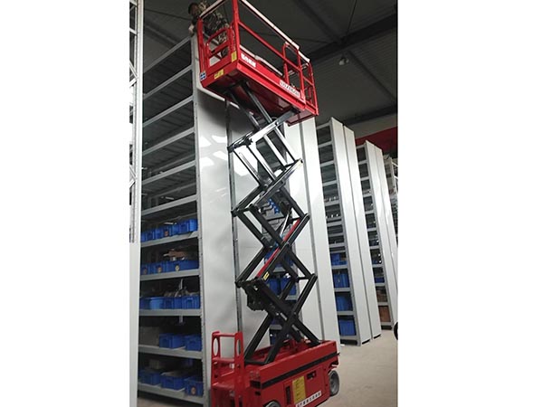 广西某部队横梁式货架案例