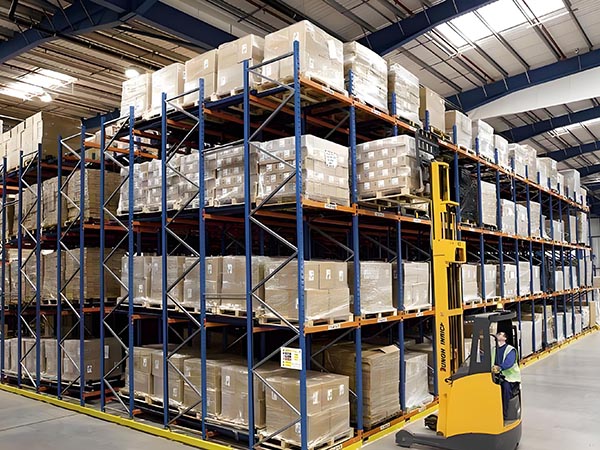 如何选择适合自己的冷库货架